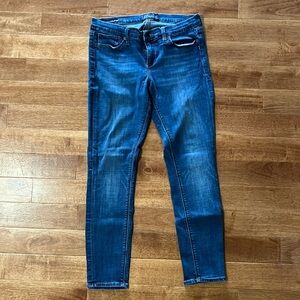 Lucky Brand jeans- size 29